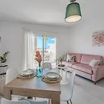 1bdr Seaview In Апартаменты *