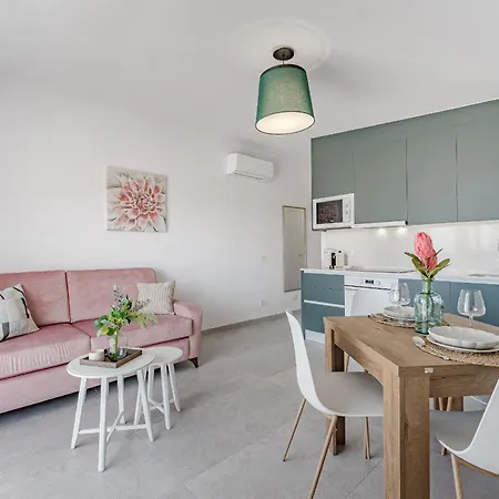 Apartament 1bdr Seaview In